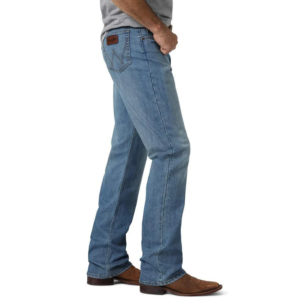 Wrangler Men's 20X Relaxed Fit Competition Jean 3 Wrangler Men's 20X Relaxed Fit Competition Jean - Image 3