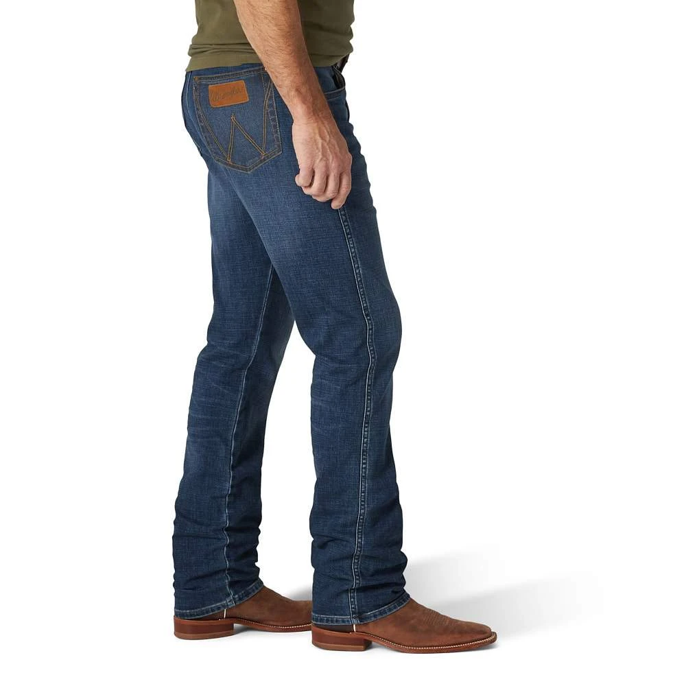 Wrangler Men's Retro 88 Slim Straight Jeans 3 Wrangler Men's Retro 88 Slim Straight Jeans - Image 3